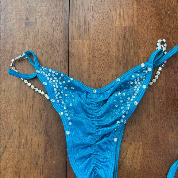 Angel Competition Bikini Aqua blue - Picture 16 of 17